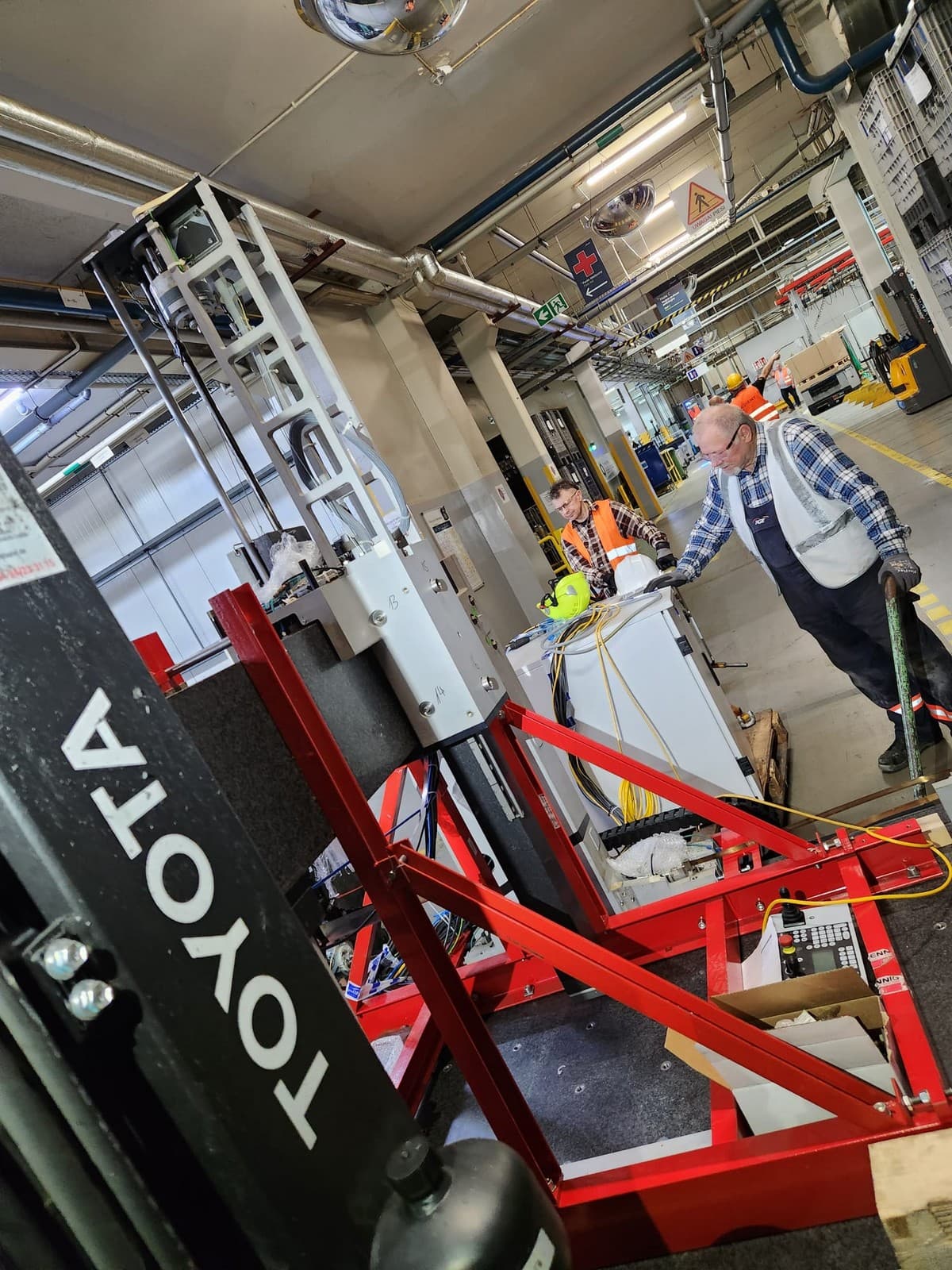 Measuring machine relocation - Poland