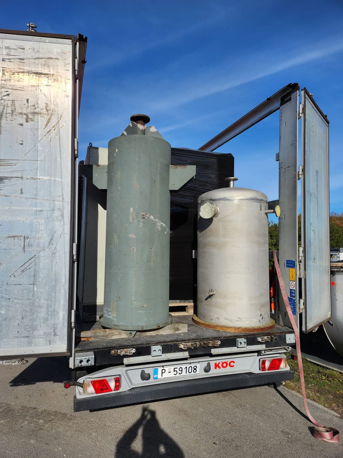 Boiler loading and shipment to Greece