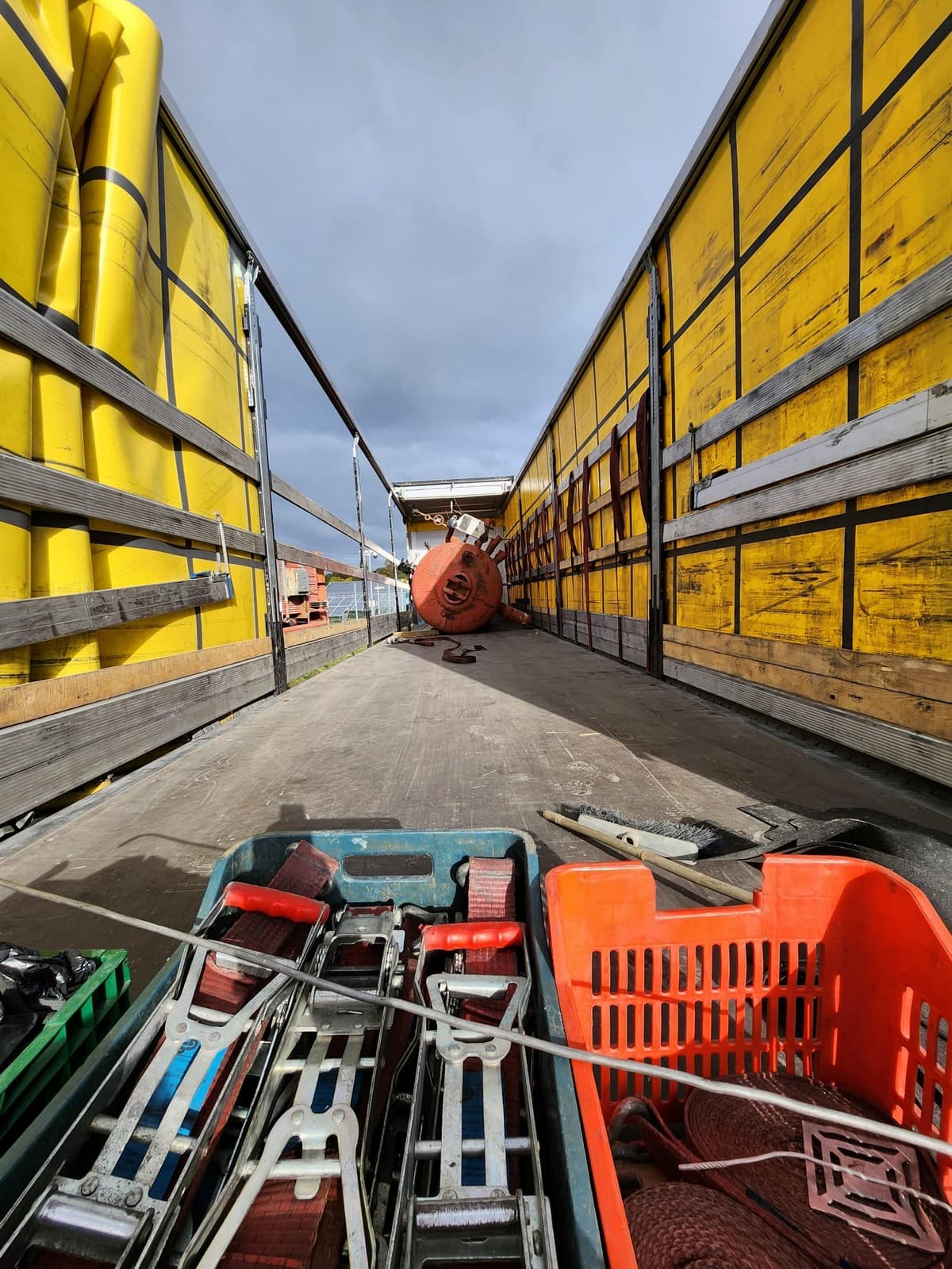 Boiler loading and shipment to Greece