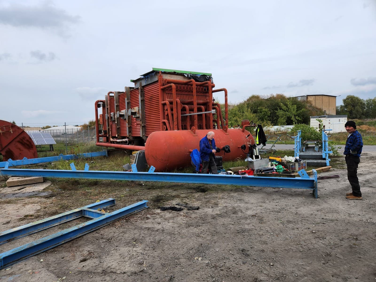 Boiler loading and shipment to Greece