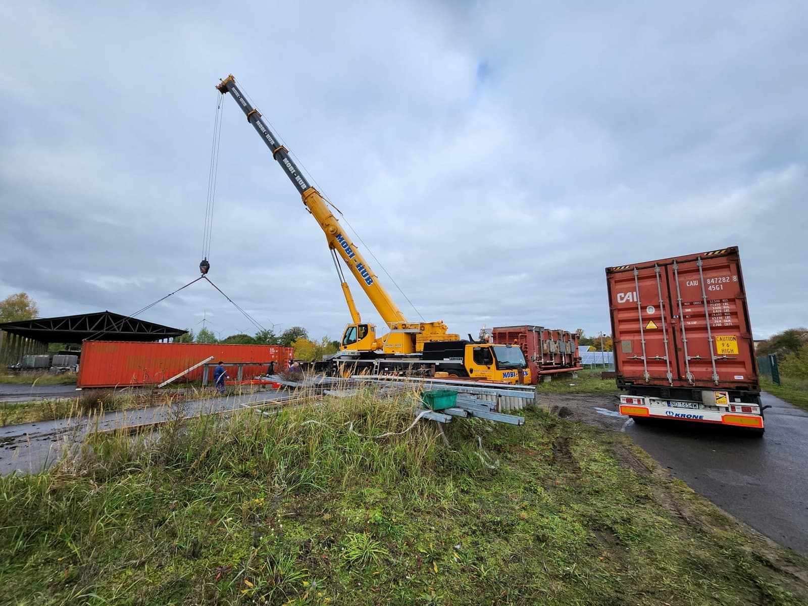 Boiler loading and shipment to Greece