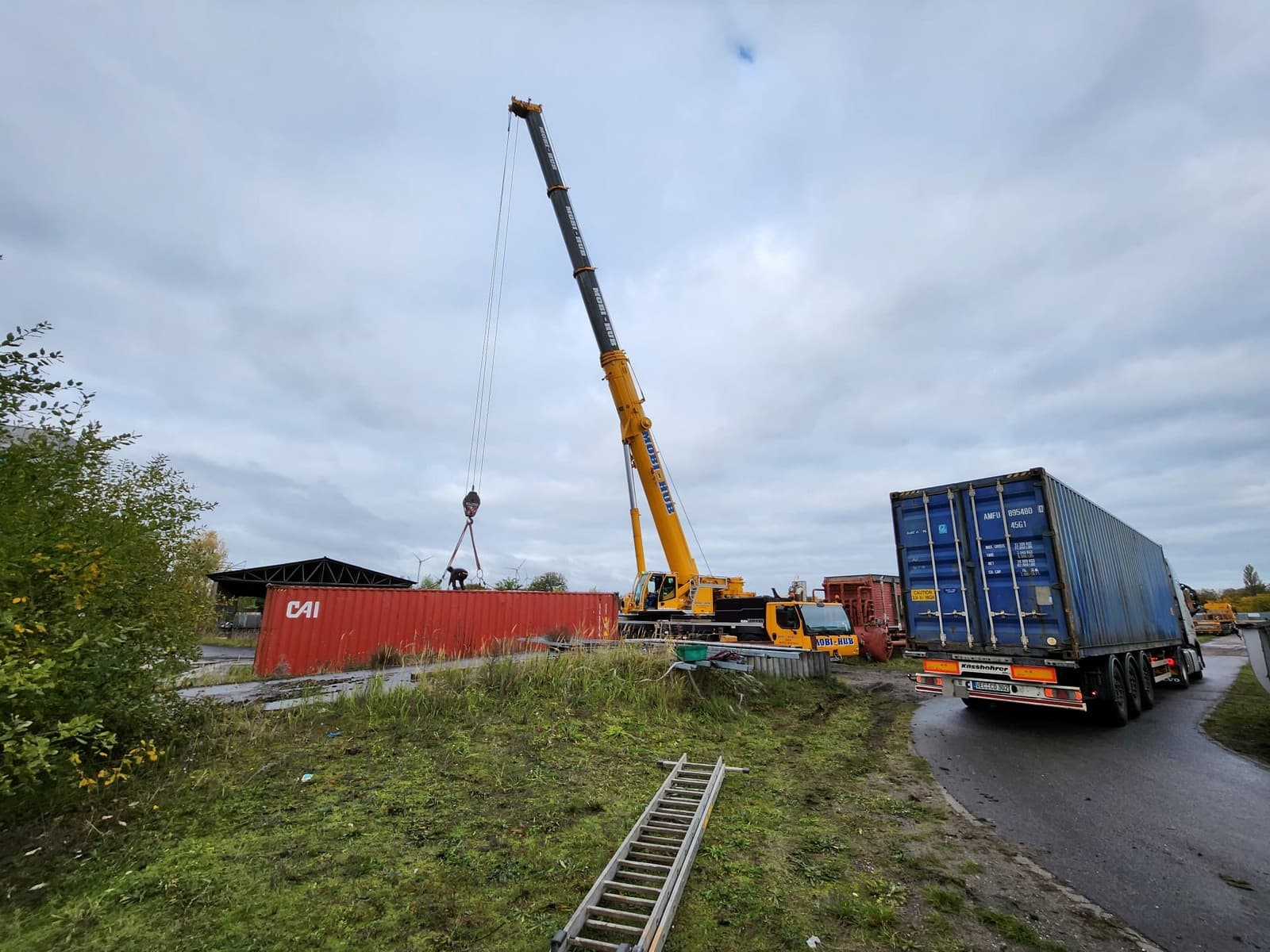 Boiler loading and shipment to Greece